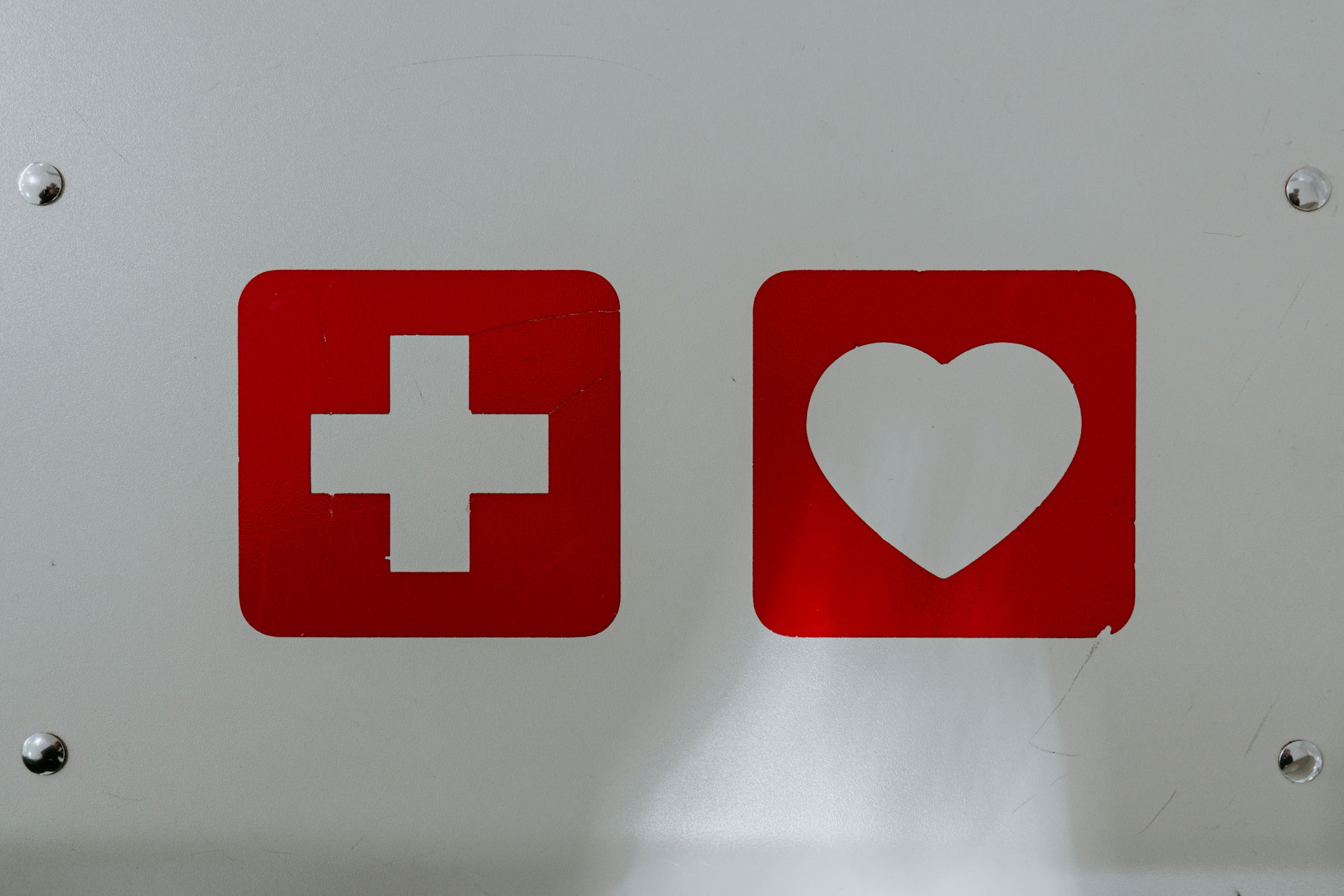 red-and-white-x-logo.jpg red and white x logo